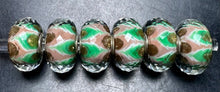 Load image into Gallery viewer, 1-12 Trollbeads Emerald Symphony Rod 3
