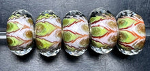 Load image into Gallery viewer, 1-12 Trollbeads Green Symphony Rod 4
