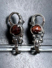 Load image into Gallery viewer, Trollbeads Red Tiger Eye Lock Rod 1
