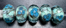 Load image into Gallery viewer, 1-10 Trollbeads Blossom Blues Rod 1
