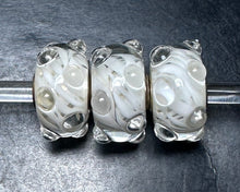 Load image into Gallery viewer, 1-14 Trollbeads White Waters

