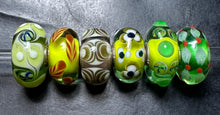 Load image into Gallery viewer, 1-22 Trollbeads Uniques Rod 17
