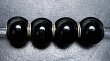 Load image into Gallery viewer, 1-9 Trollbeads Round Black Onyx Rod 2

