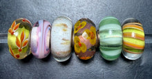 Load image into Gallery viewer, 10-21 Trollbeads Random Rod 8
