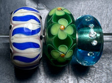 Load image into Gallery viewer, 10-30 Trollbeads Random Rod 3
