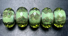 Load image into Gallery viewer, 2-15 Trollbeads Green in Bloom Rod 6
