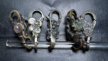 Load image into Gallery viewer, 4-30 Trollbeads Locks Rod 5
