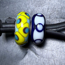Load image into Gallery viewer, 9-22 Trollbeads Universal Keychain Rod 6
