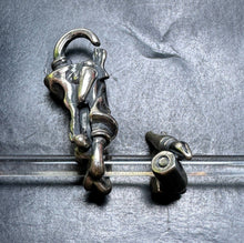 Load image into Gallery viewer, 5-20 Trollbeads Art to Go Lock + Silver Rod 4

