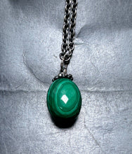 Load image into Gallery viewer, 5-20 Trollbeads Malachite 70CM Fantasy Necklace
