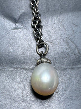 Load image into Gallery viewer, 5-22 Trollbeads White Pearl 100CM Fantasy Necklace
