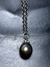 Load image into Gallery viewer, 5-26 Trollbeads Peacock Pearl 120 CM
