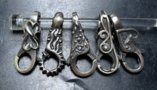Load image into Gallery viewer, 5-7 Trollbeads Random Locks
