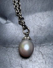 Load image into Gallery viewer, 6-12 Trollbeads Rosa Pearl 110CM Fantasy Necklace
