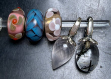 Load image into Gallery viewer, 6-16 Trollbeads Universals/Pendants
