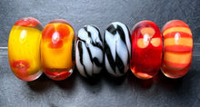 Load image into Gallery viewer, 6-5 Trollbeads Random Rod 7

