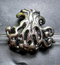Load image into Gallery viewer, 6-8 Trollbeads Tree of Awareness
