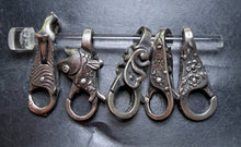 Load image into Gallery viewer, 7-2 Trollbeads Random Locks Rod 1
