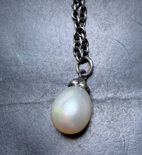 Load image into Gallery viewer, 7-27 Trollbeads White Pearl 100CM Fantasy Necklace
