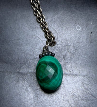 Load image into Gallery viewer, 7-28 Trollbeads Malachite 110CM Fantasy Necklace
