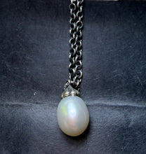 Load image into Gallery viewer, 7-9 Trollbeads White Pearl 90CM Fantasy Necklace

