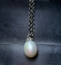 Load image into Gallery viewer, 7-9 Trollbeads White Pearl 90CM Fantasy Necklace
