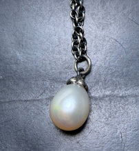 Load image into Gallery viewer, 7-27 Trollbeads White Pearl 100CM Fantasy Necklace
