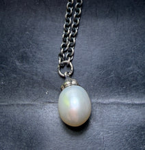 Load image into Gallery viewer, 7-9 Trollbeads White Pearl 90CM Fantasy Necklace
