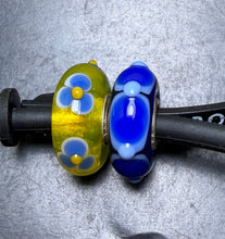Load image into Gallery viewer, 9-22 Trollbeads Universal Keychain Rod 2
