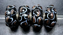 Load image into Gallery viewer, Trollbeads Shimmering Love Rod 1
