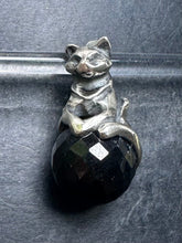 Load image into Gallery viewer, Trollbeads Tranquil Tiger Pendant
