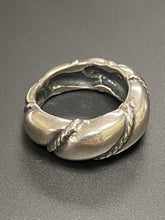 Load image into Gallery viewer, 2021 Antique Ring #10 Multiple Sizes
