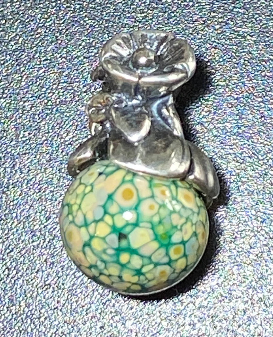 6-21 Forget-Me-Not with Bud Trollbead