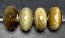 Load image into Gallery viewer, 6-3 Cat’s Eye Quartz
