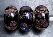 Load image into Gallery viewer, 7-12 Trollbeads Happy 2022
