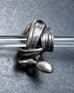 8-18 Trollbeads Snowdrop of January