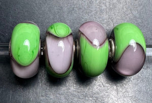 8-2 Trollbeads Mint & Lavender Armadillo