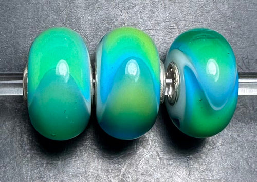 8-2 Trollbeads Turquoise Armadillo