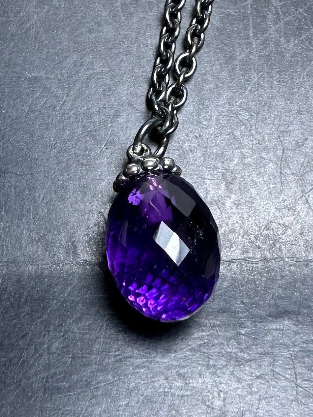 9-5 Fantasy Necklace with Amethyst 90cm
