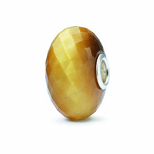 Load image into Gallery viewer, Cat&#39;s Eye Quartz
