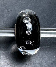 Load image into Gallery viewer, Diamond Bead, Black
