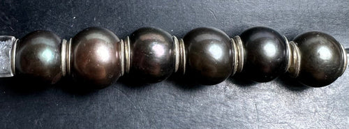 Peacock Pearl Rod 1