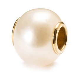 Pearl w/ Gold Core