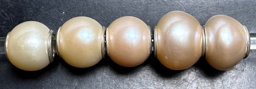 Rosa Pearl Rod 2