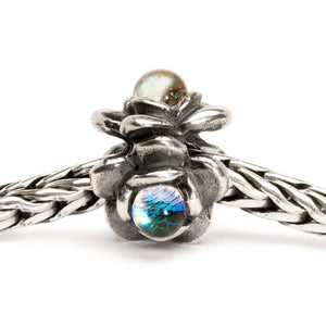 Three Flowers Bead, Silver